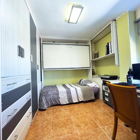 Valencia Avenida Del Puerto Private Rooms Екстер'єр фото